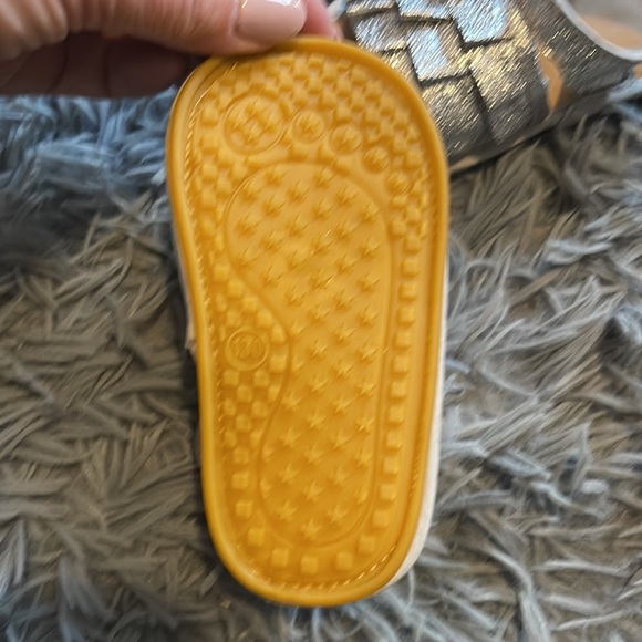 Silver Sandals - Picture 3 of 4